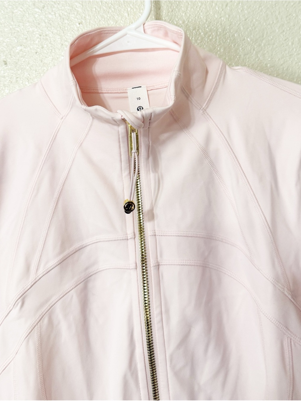 Lululemon Define Jacket in Nulu Pink Pearl/Gold/Gold Size 10 New with tags - Picture 3 of 5